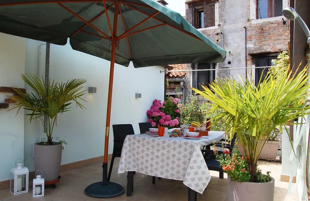 Loft Due Cuori Con Terrazza-1